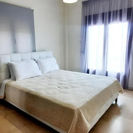 Armenos Family Apartment Ierissos