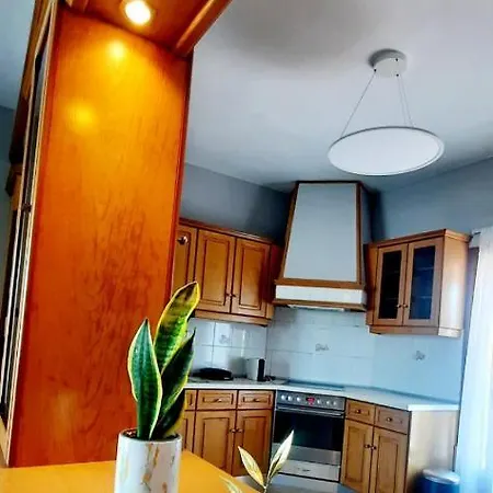 Armenos Family Apartment