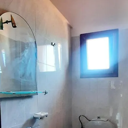Armenos Family Apartment *